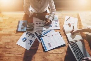 Nghiên cứu thị trường để điều chỉnh chiến lược hợp lý